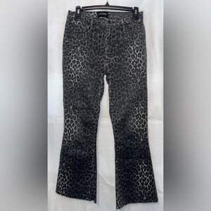 Black Orchid Chrissy in Grey Leopard Print Flare Jeans